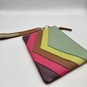 iLi NEW YORK Genuine Leather RFID Wristlet Purse Pouch MultiColor Chevron Stripe